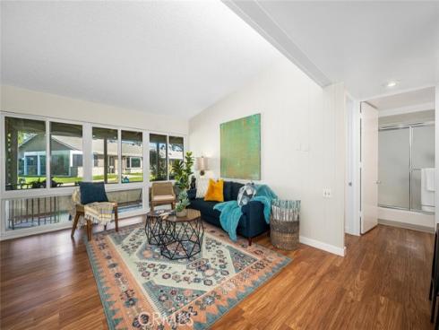 1240  Oakmont  52i  RoadM4, Seal Beach, CA