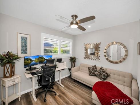 1005  Driftwood   Avenue, Seal Beach, CA