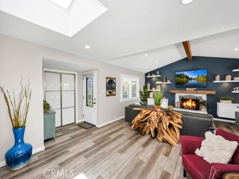 1005  Driftwood   Avenue, Seal Beach, CA