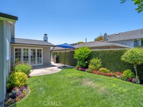 1005  Driftwood   Avenue, Seal Beach, CA