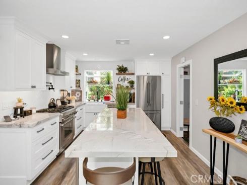 1005  Driftwood   Avenue, Seal Beach, CA