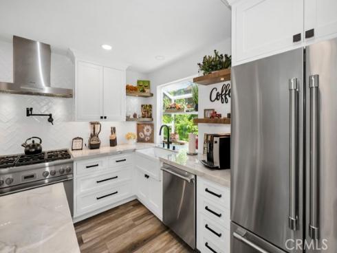 1005  Driftwood   Avenue, Seal Beach, CA