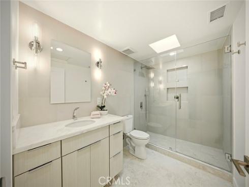 1462  Merion  M2 - 30K  Way, Seal Beach, CA