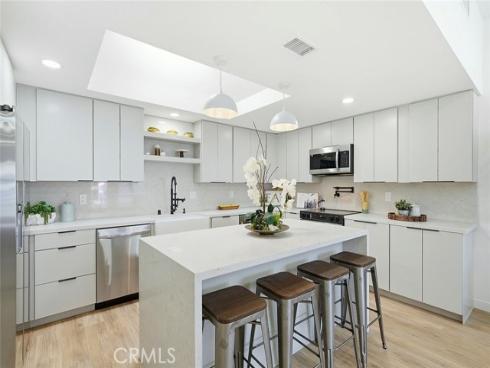 1462  Merion  M2 - 30K  Way, Seal Beach, CA