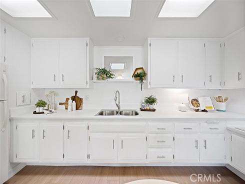 13730 Annandale M1-32K Drive, Seal Beach, CA