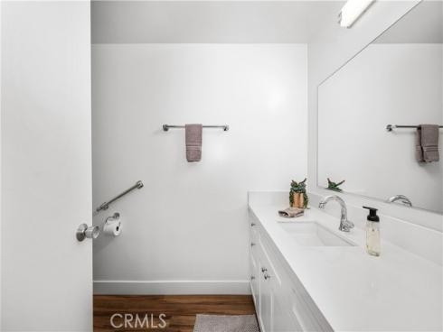 1981  Mckinney  14K  WayM-15, Seal Beach, CA