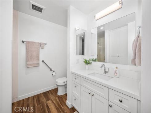 1981  Mckinney  14K  WayM-15, Seal Beach, CA