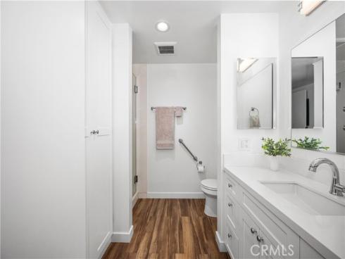 1981  Mckinney  14K  WayM-15, Seal Beach, CA