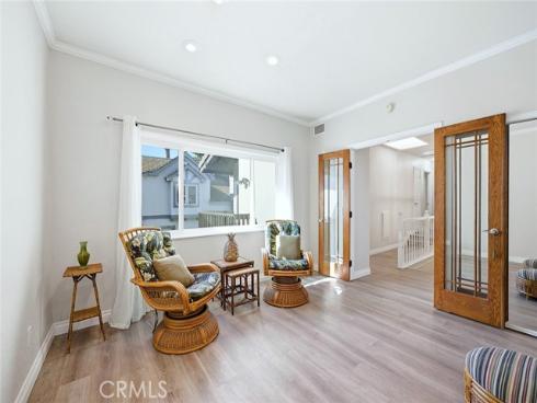 100  Electric  , Seal Beach, CA