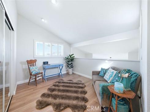 100  Electric  , Seal Beach, CA