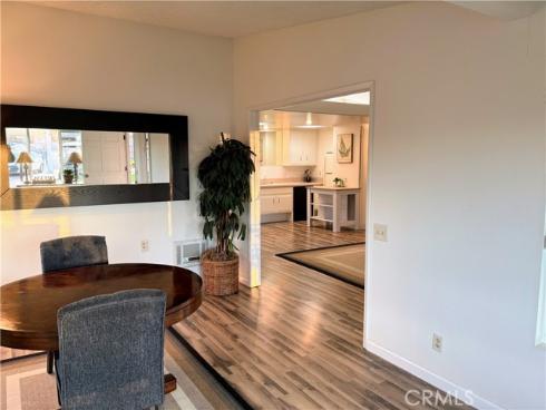 1460 Pelham M5-106F Road, Seal Beach, CA