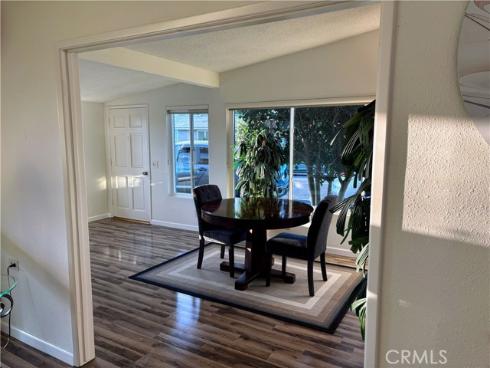 1460 Pelham M5-106F Road, Seal Beach, CA