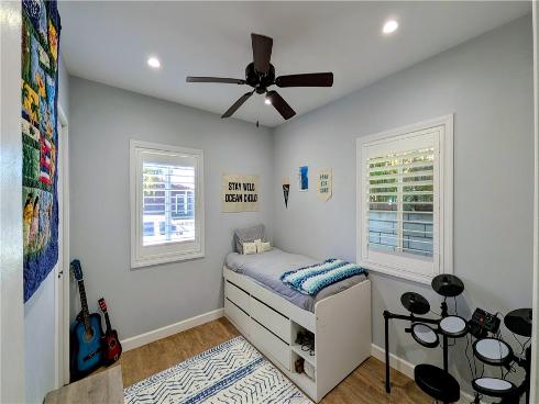 216  15th Street  , Seal Beach, CA