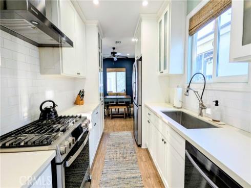 216  15th Street  , Seal Beach, CA