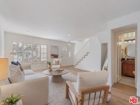 306 Regatta Way, Seal Beach, CA