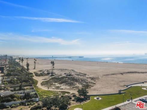 306  Regatta   Way, Seal Beach, CA