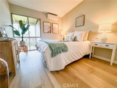 13181 Del Monte Dr., M12-38e , Seal Beach, CA