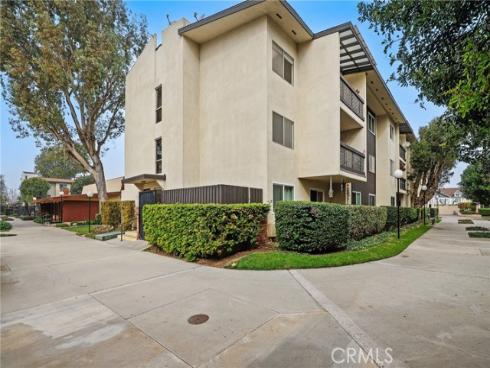 12200  Montecito  D301  Road, Seal Beach, CA