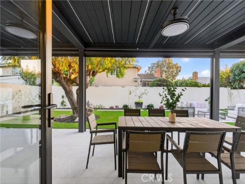 4664  Hazelnut   Avenue, Seal Beach, CA