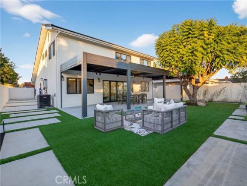 4664  Hazelnut   Avenue, Seal Beach, CA