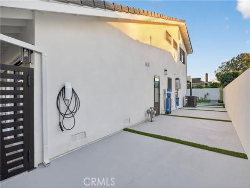 4664  Hazelnut   Avenue, Seal Beach, CA