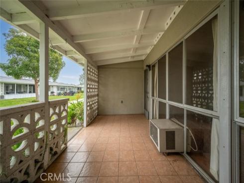 1624  Merion  39H  WayM-2, Seal Beach, CA