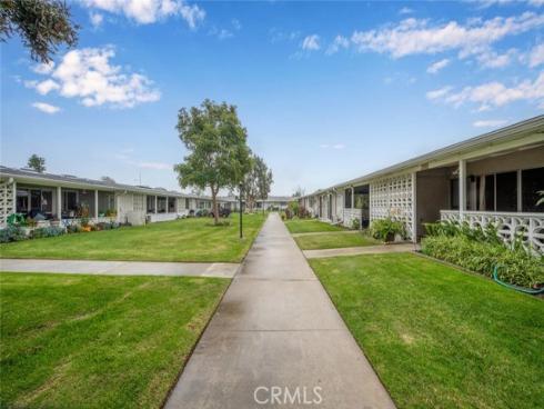 1624  Merion  39H  WayM-2, Seal Beach, CA