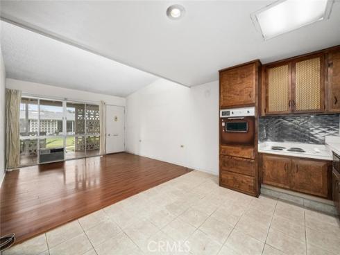 1642  Merion  39H  WayM-2, Seal Beach, CA