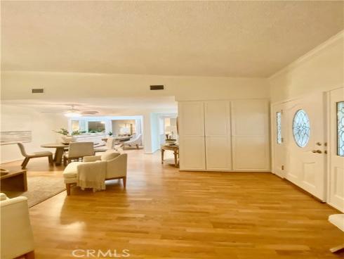 1880  Mckinney Way, M15-20b  , Seal Beach, CA