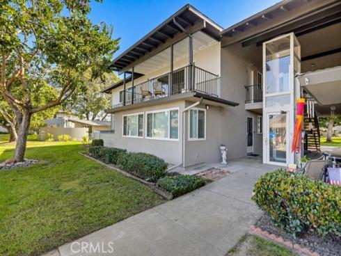 13342  Del Monte  5P , Seal Beach, CA