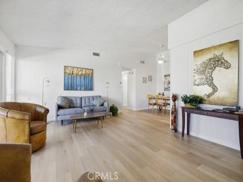 13342  Del Monte  5P , Seal Beach, CA