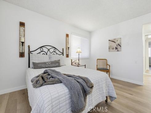 13342  Del Monte  5P , Seal Beach, CA