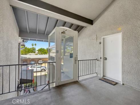 13342  Del Monte  5P , Seal Beach, CA