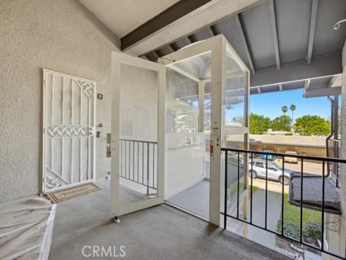 13342  Del Monte  5P , Seal Beach, CA