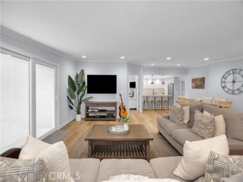 1671  Interlachen  285L , Seal Beach, CA