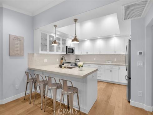 1671  Interlachen  285L , Seal Beach, CA