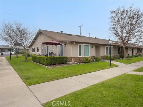 1671  Interlachen  285L , Seal Beach, CA