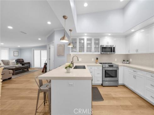 1671  Interlachen  285L , Seal Beach, CA