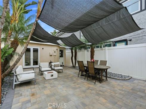 129  14th  , Seal Beach, CA