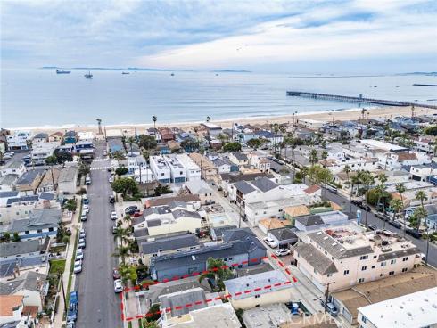 129  14th  , Seal Beach, CA