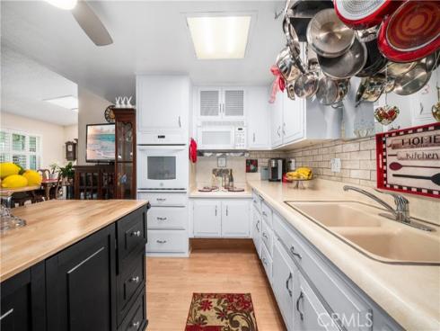 1301  Skokie  27H  RoadM-3, Seal Beach, CA