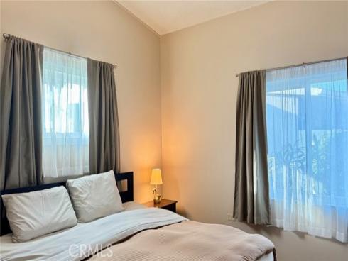 13660  Annandale  M1-24A  Drive, Seal Beach, CA