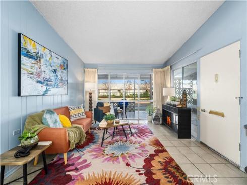 1502  Golden Rain  46J  RoadM-2, Seal Beach, CA