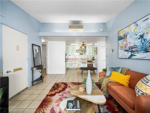 1502  Golden Rain  46J  RoadM-2, Seal Beach, CA