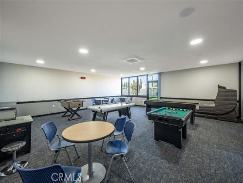 1502  Golden Rain  46J  RoadM-2, Seal Beach, CA