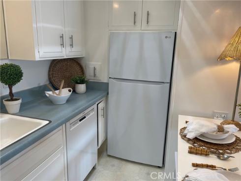 1421 Golden Rain 4 87F Road, Seal Beach, CA