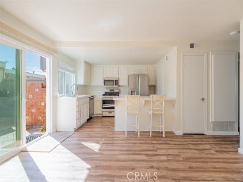 315 Spinnaker Way , Seal Beach, CA