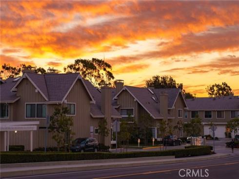 315 Spinnaker Way , Seal Beach, CA