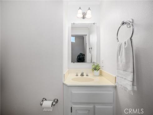 1320  Knollwood  42F  RoadM-4, Seal Beach, CA