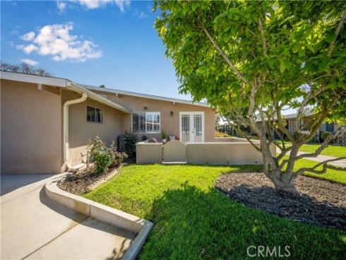 1320  Knollwood  42F  RoadM-4, Seal Beach, CA